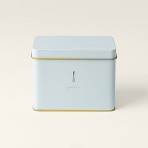 Blue recipe tin, view 1