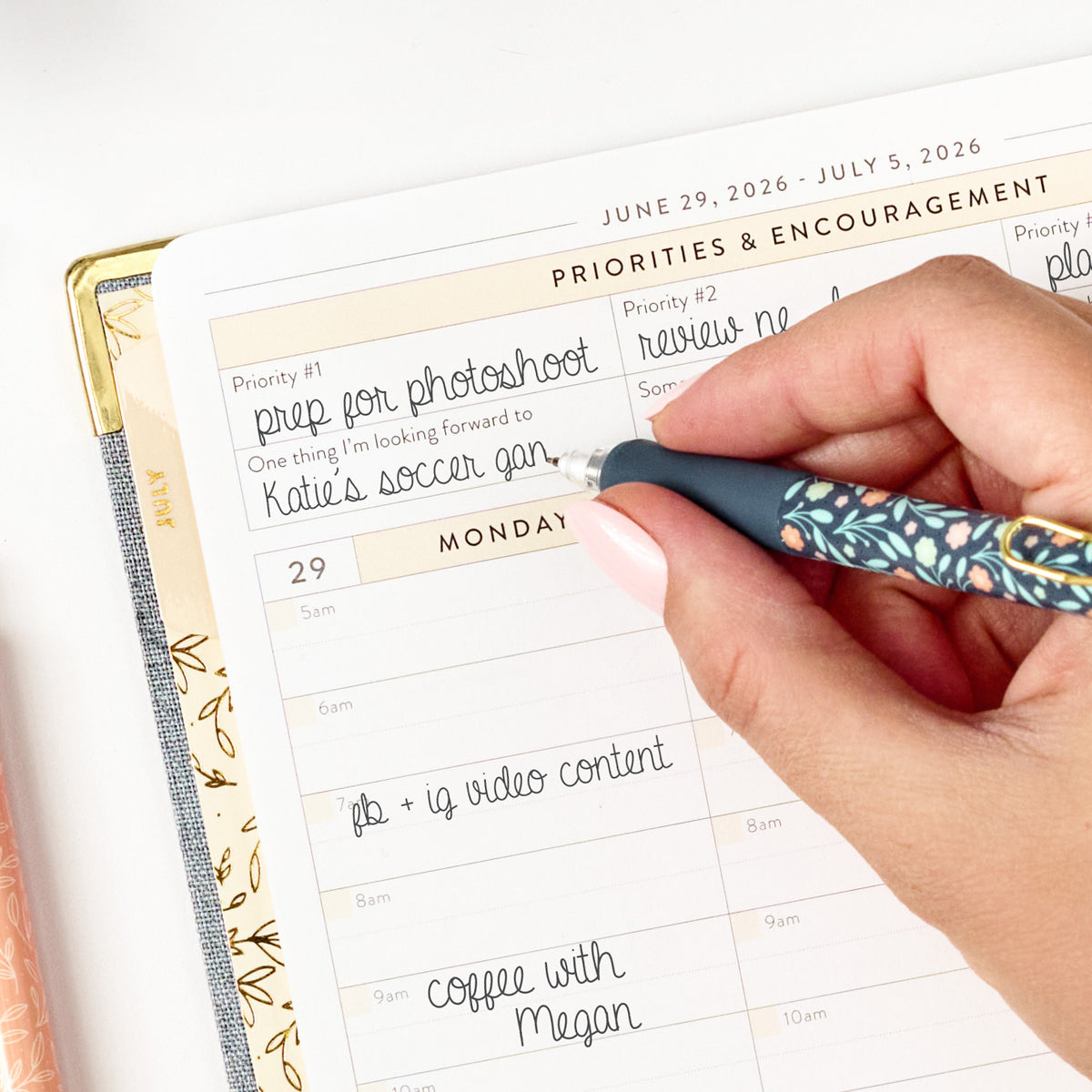 26-27 chambray work planner weekly checklist page close up