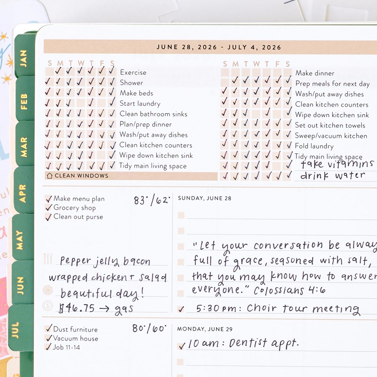 green leaf 2026 home planner close up checklists