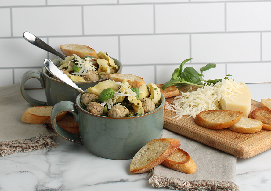 pesto tortellini soup